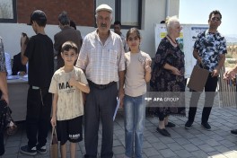 Cəbrayılın Şükürbəyli və Horovlu kəndlərinə növbəti köç olub, mənzillərin açarları təqdim edilib - FOTO 