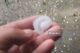 Kəlbəcərə diametri 15–20 mm olan dolu yağıb - FAKTİKİ HAVA 
