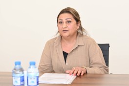 Emin Əmrullayev Xankəndidə vətəndaşları qəbul edib