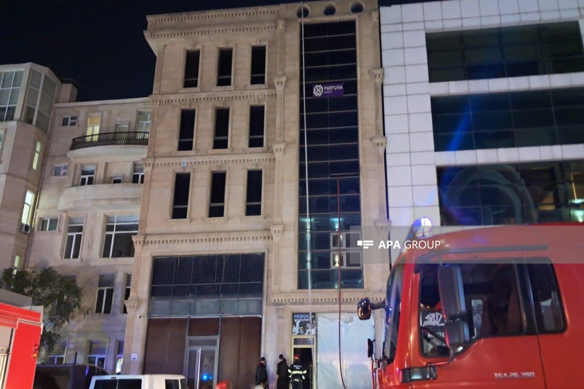 Bakıda obyektdə yanğın baş verib - <span class="red_color">FOTO