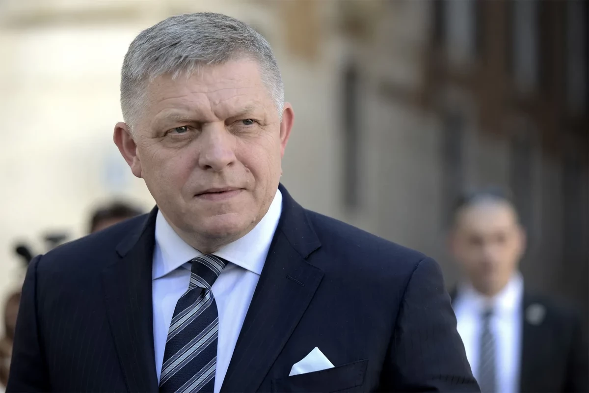 Slovakiyanın Baş naziri Robert Fitso