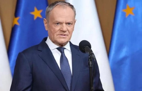 Polşanın Baş naziri Donald Tusk