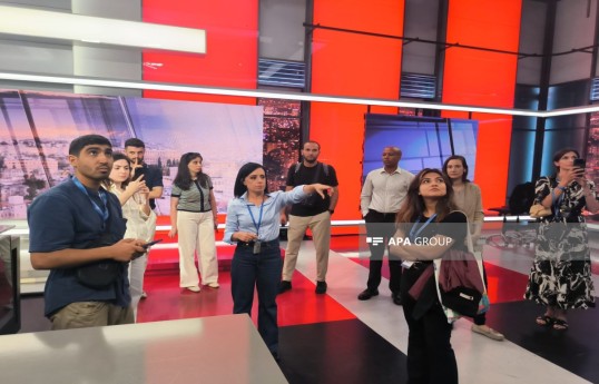 Azərbaycanlı jurnalistlər İsrailin “Channel 12” telekanalının fəaliyyəti ilə tanış olublar
