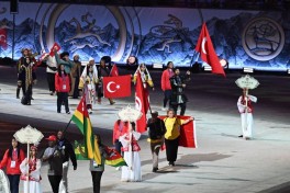 Prezidenti İlham Əliyev və birinci xanım Mehriban Əliyeva Bişkekdə keçirilən 6-cı Dünya Köçəri Oyunlarının açılış mərasimində iştirak ediblər - CANLI  - YENİLƏNİB 