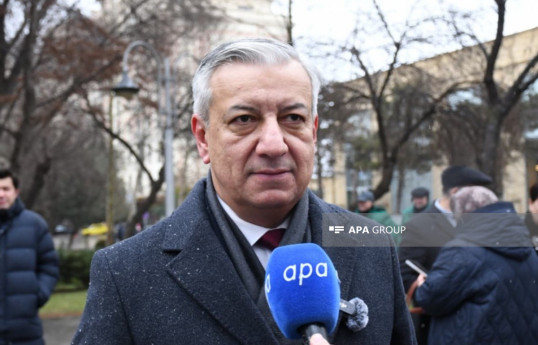 Özbəkistanın Azərbaycandakı səfiri Bahrom Aşrafxanov