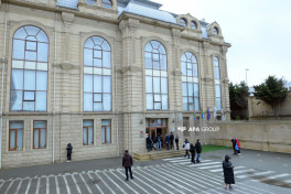 Bakıda şagirdin güllələdiyi müəllim əməliyyat olunub, vəziyyəti orta-ağırdır - YENİLƏNİB-3  - FOTO 
