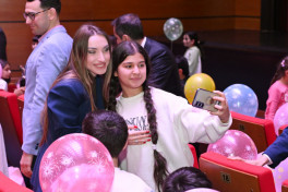 Gəncə Dövlət Milli Dram Teatrında “İsi və Piti” animasiya serialının premyerası olub