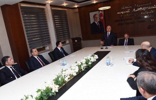 Nəsiminin yeni icra başçısı Tahir Budaqov kollektivə təqdim olunub - FOTO 