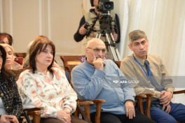 Xalq yazıçısı Elmira Axundovanın yaradıcılıq gecəsi keçirilib - FOTO 