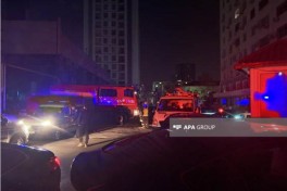 Bakıda çoxmərtəbəli yaşayış binasında yanğın baş verib  - FOTO  - VİDEO  - YENİLƏNİB-1 