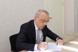 Zaur Mikayılov Qəbələdə vətəndaşları qəbul edib