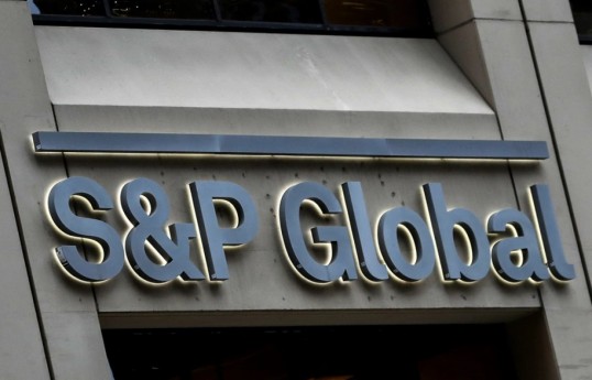 S&P: Regionda özəl sektorun ən aşağı borclanma səviyyəsi Azərbaycandadır