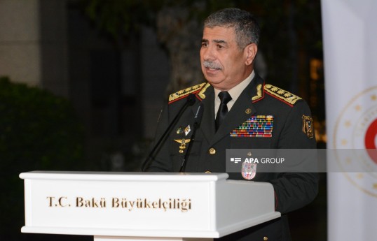 Müdafiə naziri general-polkovnik Zakir Həsənov