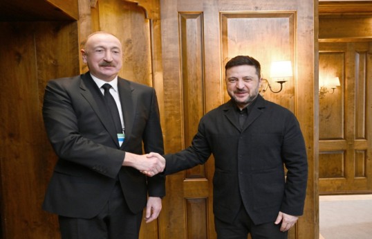 Azərbaycan Respublikasının Prezidenti İlham Əliyev və Ukrayna Prezidenti Volodimir Zelenski