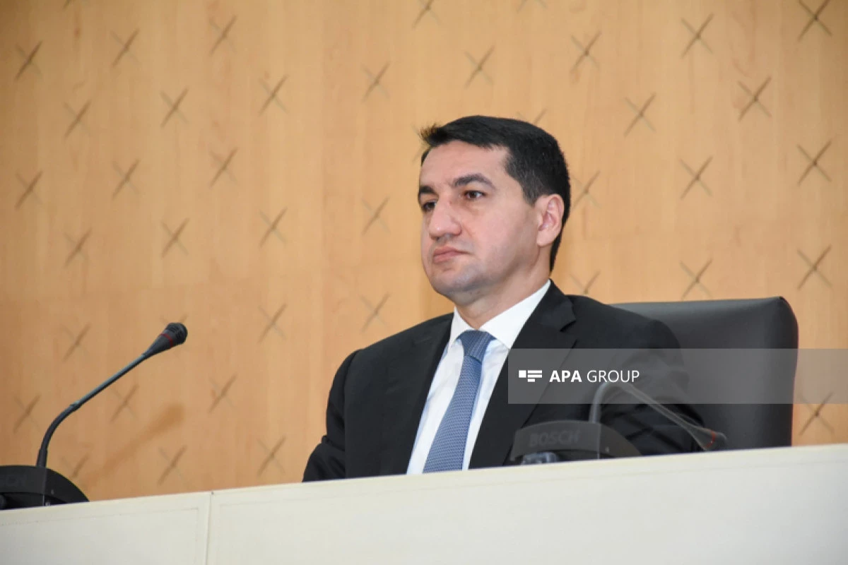 Azərbaycan Prezidentinin köməkçisi – Prezident Administrasiyasının Xarici siyasət məsələləri şöbəsinin müdiri Hikmət Hacıyev