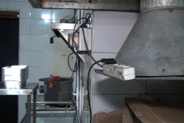 Bakıda yanğın təhlükəli restoranın fəaliyyəti dayandırılıb - VİDEO 