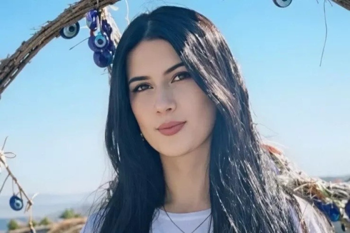 "İdrak" liseyinin müəllimi Şəhla Kamilova