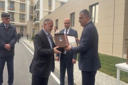Növbəti köç karvanı Ağdama çatıb, evlərin açarları təqdim edilib - VİDEO  - YENİLƏNİB-1 