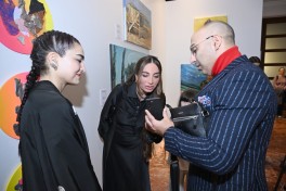 Leyla Əliyeva və Arzu Əliyeva Tiranada beynəlxalq incəsənət sərgisinin açılışında iştirak ediblər - FOTO 