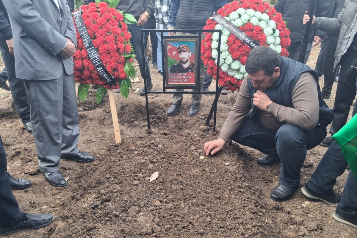 Birinci Qarabağ müharibəsində itkin düşən hərbçi Mahir Quliyevin qalıqları Cəlilabadda dəfn olunub - FOTO 