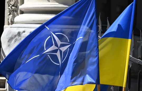 Zelenski: Ukrayna NATO-ya qoşulmaq üçün lazım olan hər şeyi edib