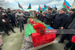 Birinci Qarabağ müharibəsinin itkin-şəhidinin qalıqları Ucarda dəfn edilib - FOTO 