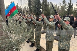 Birinci Qarabağ müharibəsində itkin düşən hərbçi Vüqar Babayevin qalıqları Göyçayda dəfn edilib - FOTO 