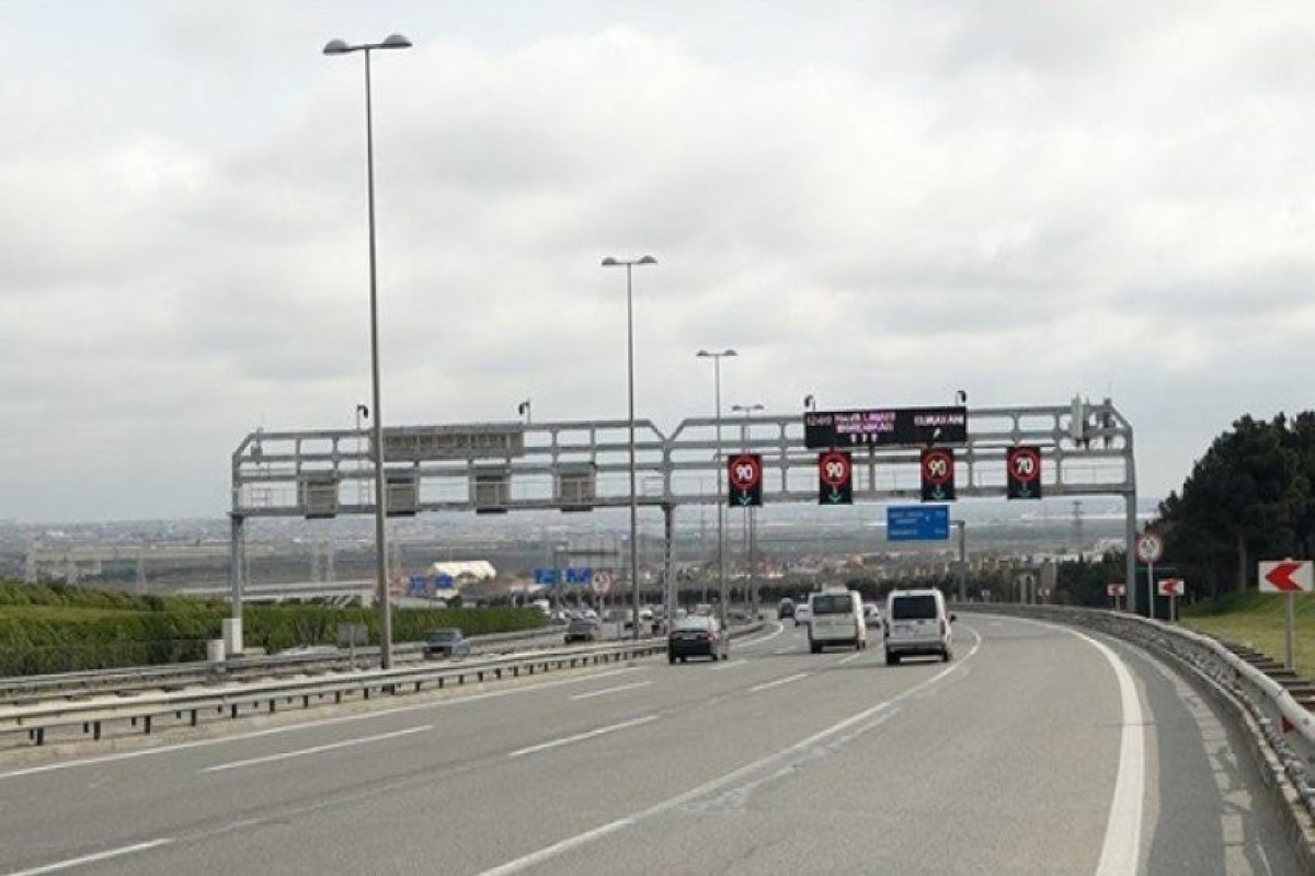 DYP Hava limanı yolunda tətbiq olunacaq məhdudiyyətlə bağlı sürücülərə müraciət edib
