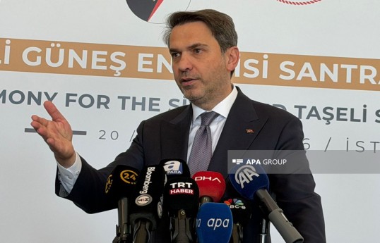 Türkiyənin energetika və təbii sərvətlər naziri Alparslan Bayraktar