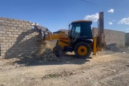 Gəncədə qanunsuz tikinti işlərinin qarşısı alınıb - VİDEO 