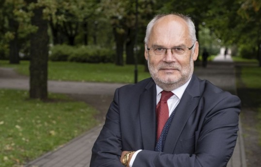 Estoniya Prezidenti Alar Karis