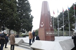 Fuat Oktay Bakıda Türk Şəhidliyini ziyarət edib - FOTO 