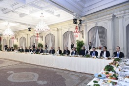 Ceyhun Bayramov: Qəzzada münaqişənin sülh yolu ilə həlli vacibdir