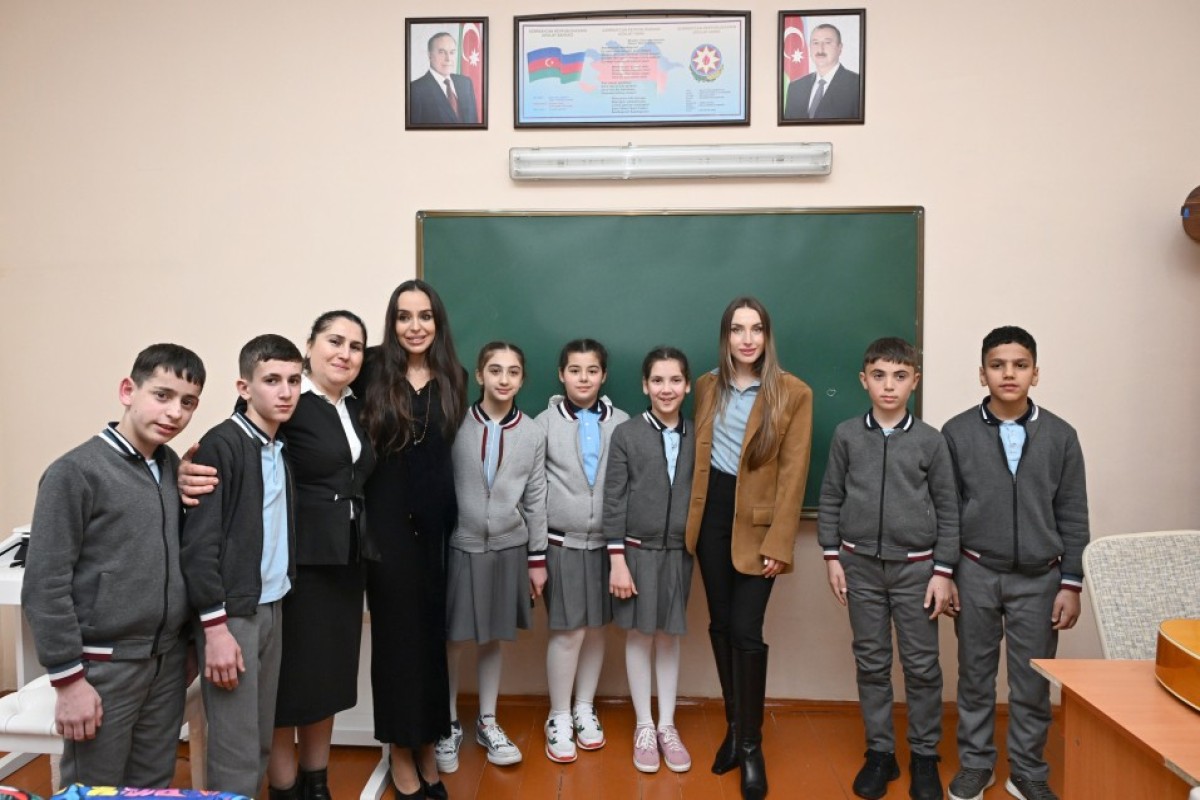Leyla Əliyeva və Alena Əliyeva Quba şəhərində internat tipli ümumtəhsil məktəbini və STEAM mərkəzini ziyarət ediblər - FOTO 