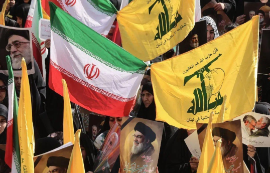 Hizbullah Xameneiyə hücumu “qırmızı xətt” sayır, ancaq ABŞ-ın mümkün əməliyyatlarına müdaxilə etməyəcək