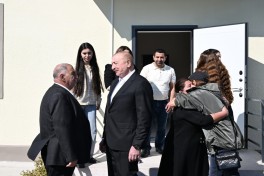 Prezident İlham Əliyev Xocavənd kəndində görülmüş işlərlə tanış olub - YENİLƏNİB 