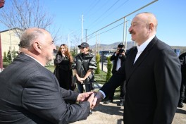 Prezident İlham Əliyev Xocavənd kəndində görülmüş işlərlə tanış olub - YENİLƏNİB 