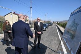 Prezident İlham Əliyev Xocavənd kəndində görülmüş işlərlə tanış olub - YENİLƏNİB 