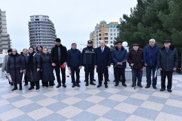 Sumqayıtda Xocalı soyqırımı qurbanlarının xatirəsi anılıb - FOTO 