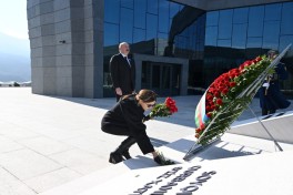 Prezident İlham Əliyev Xocalı Soyqırımı Memorialının açılışında iştirak edib - YENİLƏNİB-3  - FOTOLENT  - VİDEO 