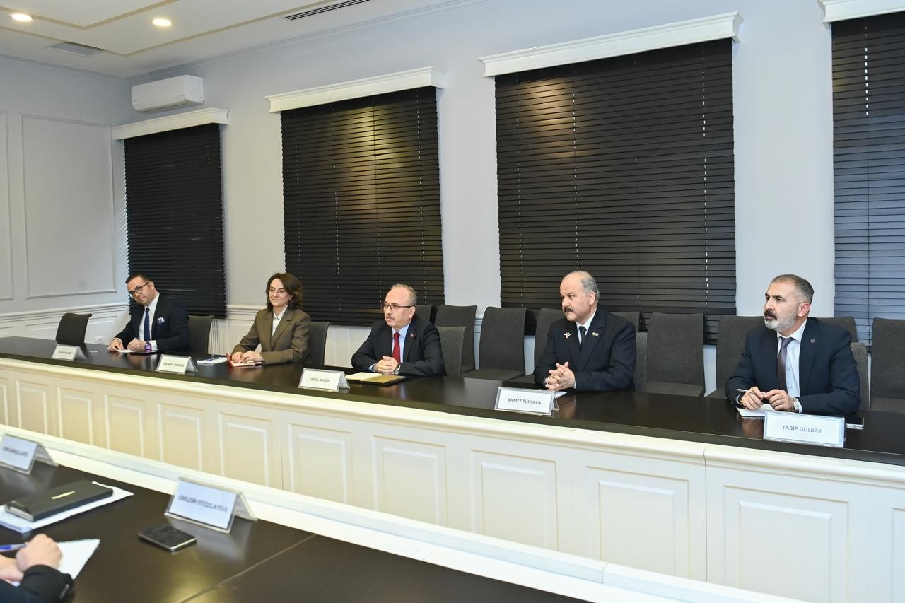 Emin Əmrullayev Türkiyə və Macarıstan səfirləri ilə görüşüb
