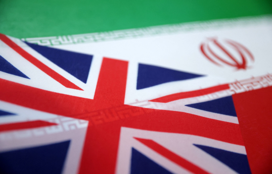 Britaniya diplomatlarını İrandan təxliyə edib