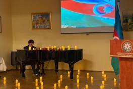 Azərbaycanın Macarıstandakı səfirliyində Xocalı soyqırımının qurbanları anılıb