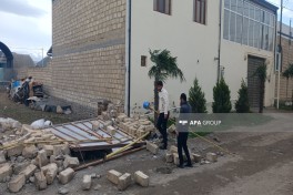 Gəncədə güclü külək fəsadlar törədib - FOTO 