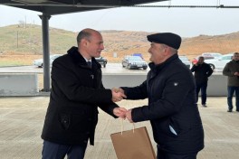 Köç karvanı Cəbrayılın Horovlu kəndinə çatıb, evlərin açarları təqdim olunub - FOTO  - YENİLƏNİB  - VİDEO 