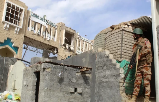 Pakistanın Talibana qarşı keçirdiyi əməliyyatda 297 əfqan ölüb, 450-dən çox yaralı var
