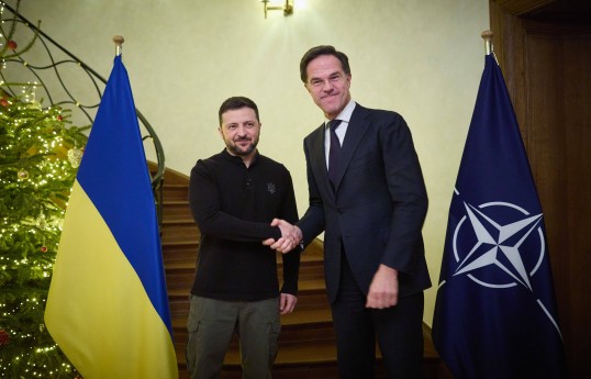 Zelenski NATO baş katibi ilə müharibənin başa çatdırılması səylərini müzakirə edib