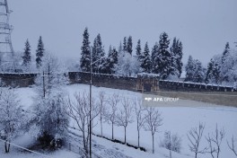 Şimal-qərb bölgəsinə qar yağıb, bəzi ərazilərdə qalınlıq 15 sm-ə çatıb - FOTO 