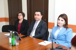 “Mediada Azərbaycan dili” mövzusunda təlimlərin növbəti mərhələsi təşkil olunub
