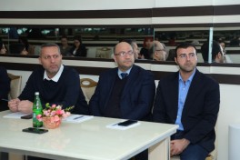 “Mediada Azərbaycan dili” mövzusunda təlimlərin növbəti mərhələsi təşkil olunub
